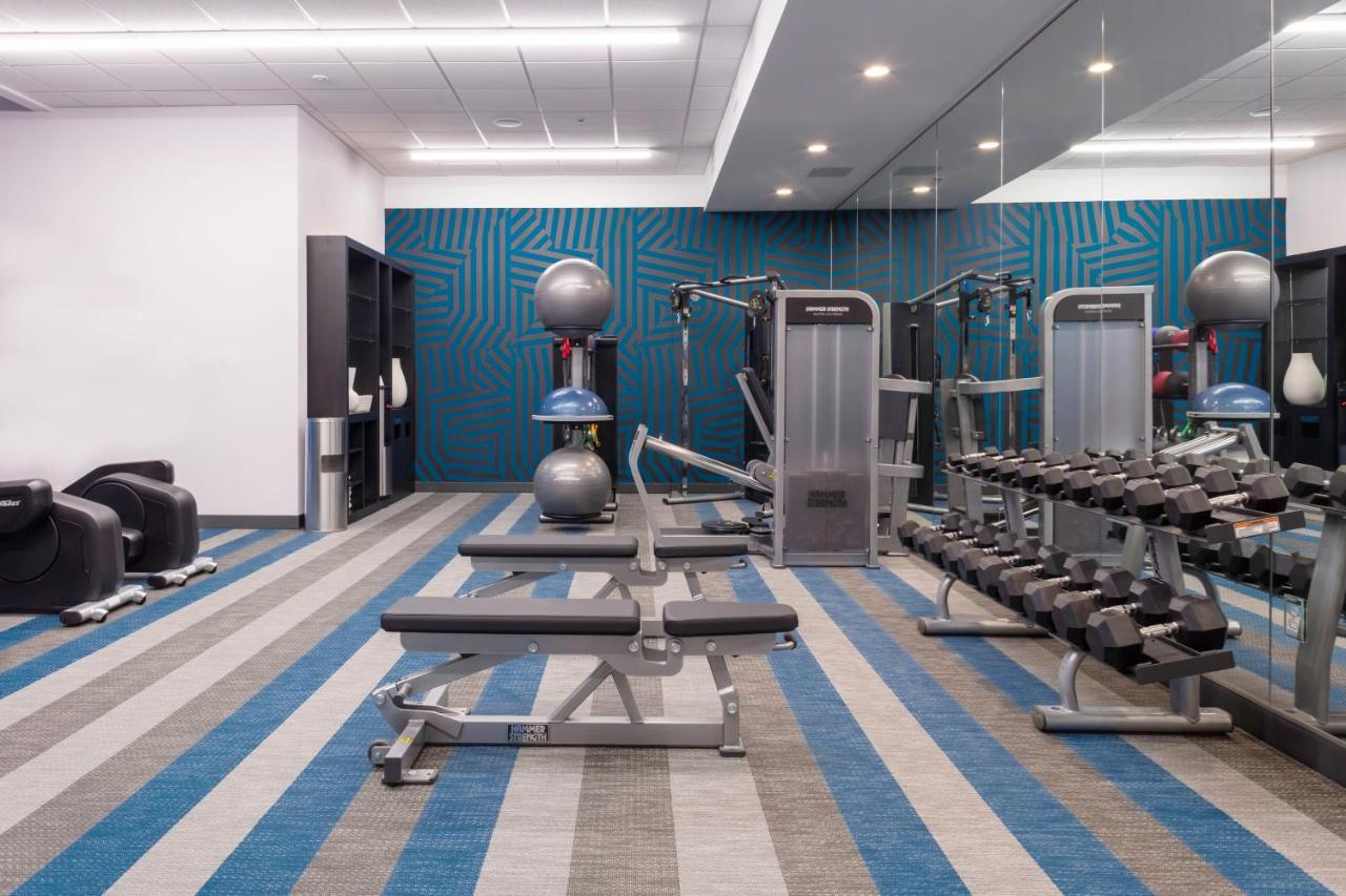 Aloft Savannah Airport Пулер Екстер'єр фото