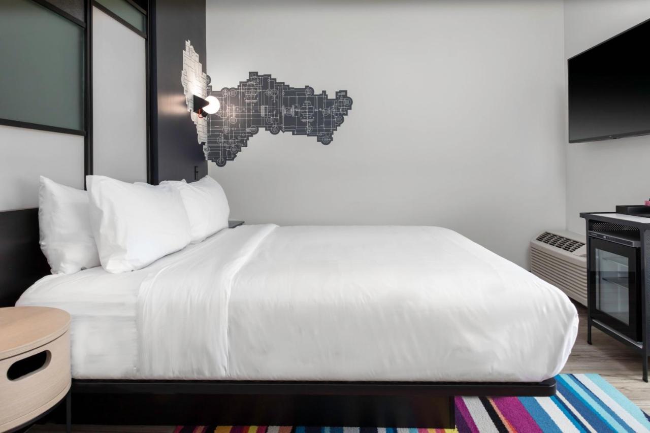 Aloft Savannah Airport Пулер Екстер'єр фото